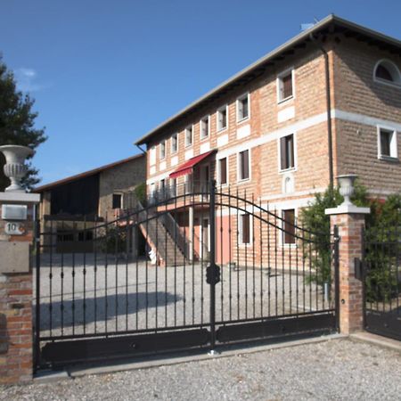Chiaro Di Luna San Vito al Tagliamento Ngoại thất bức ảnh